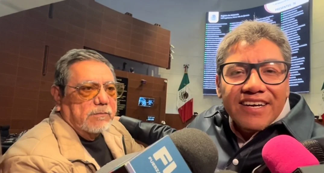 "Todavía están jóvenes",dijo Sheinbaum a Salgado y Monreal para que esperen hasta el 2033.