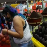 Megamarcha de comerciantes este lunes.
