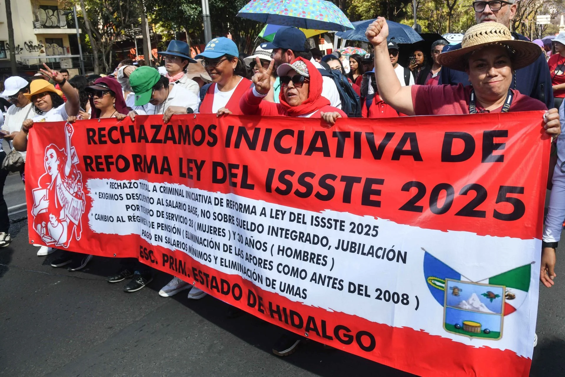 Marcha CNTE Ley ISSSTE.