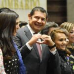 Con todo cariño, dice Armenta. (Imagen de archivo)