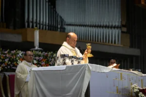 El obispo auxiliar Francisco Javier Acero Pérez.