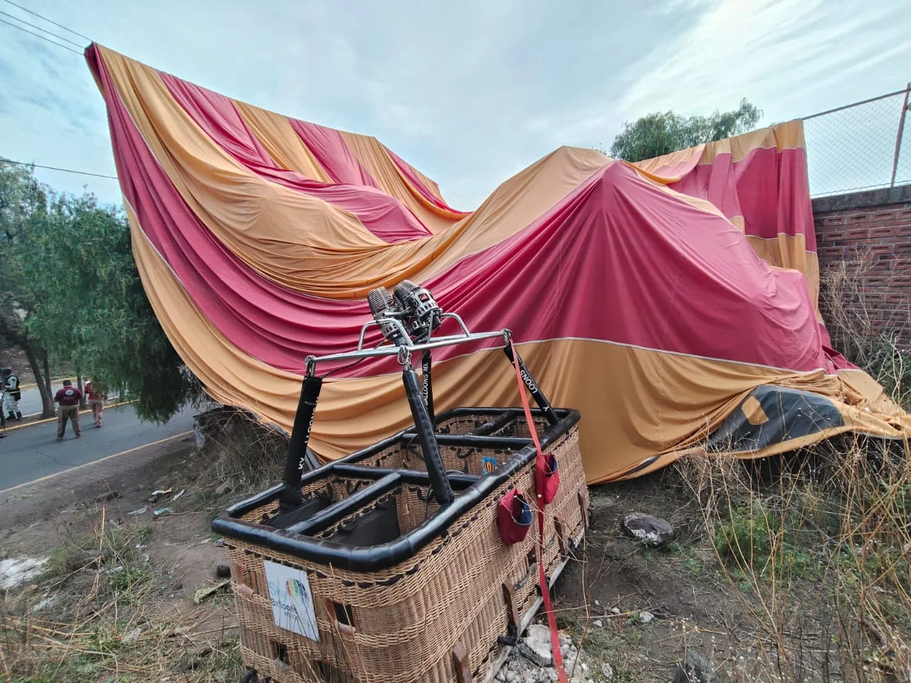 Así quedó el globo aerostático.