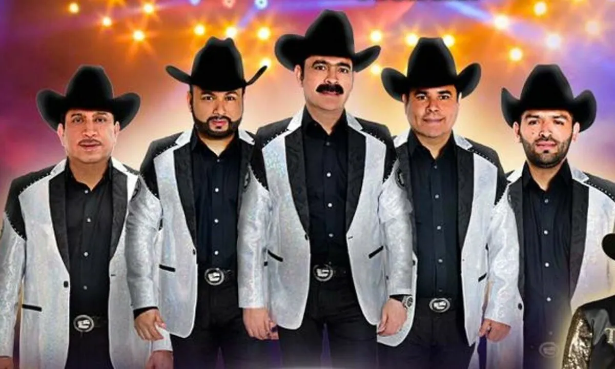 Tucanes de Tijuana fueron multados por cantar narcocorridos.