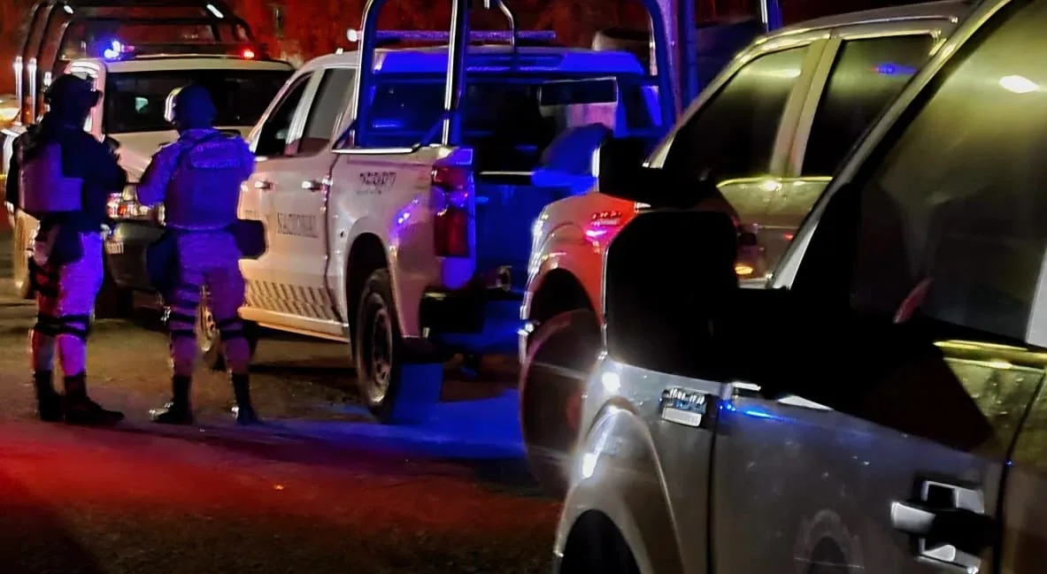 Emboscan a alcalde de Tacámabaro y su escolta.