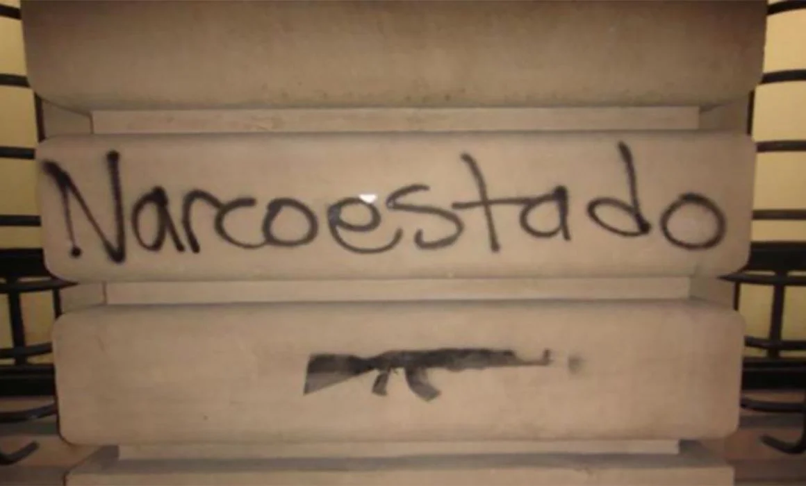 Estados Unidos presiona a México para entregar a narcopolíticos.