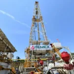 Pemex en crisis por los adeudos millonarios.