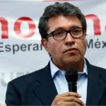 Ricardo Monreal advierte de división en Morena.
