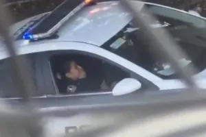 Policías de la CDMX fueron captados en acto sexual.