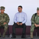 Omar García Harfuch durante la entrega de patrullas.