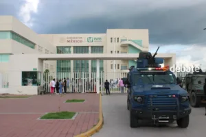 Despliegue militar en hospitales de Culiacán.