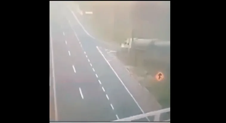 ¿Es el momento exacto de la volcadura de la pipa de gas en Puente de la Concordia?