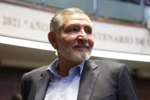 Oposición crítica blindaje a Adán Augusto López.