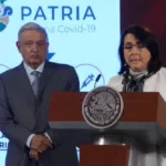 AMLO y Álvarez-Buylla anunciando la producción de la Vacuna Patria.