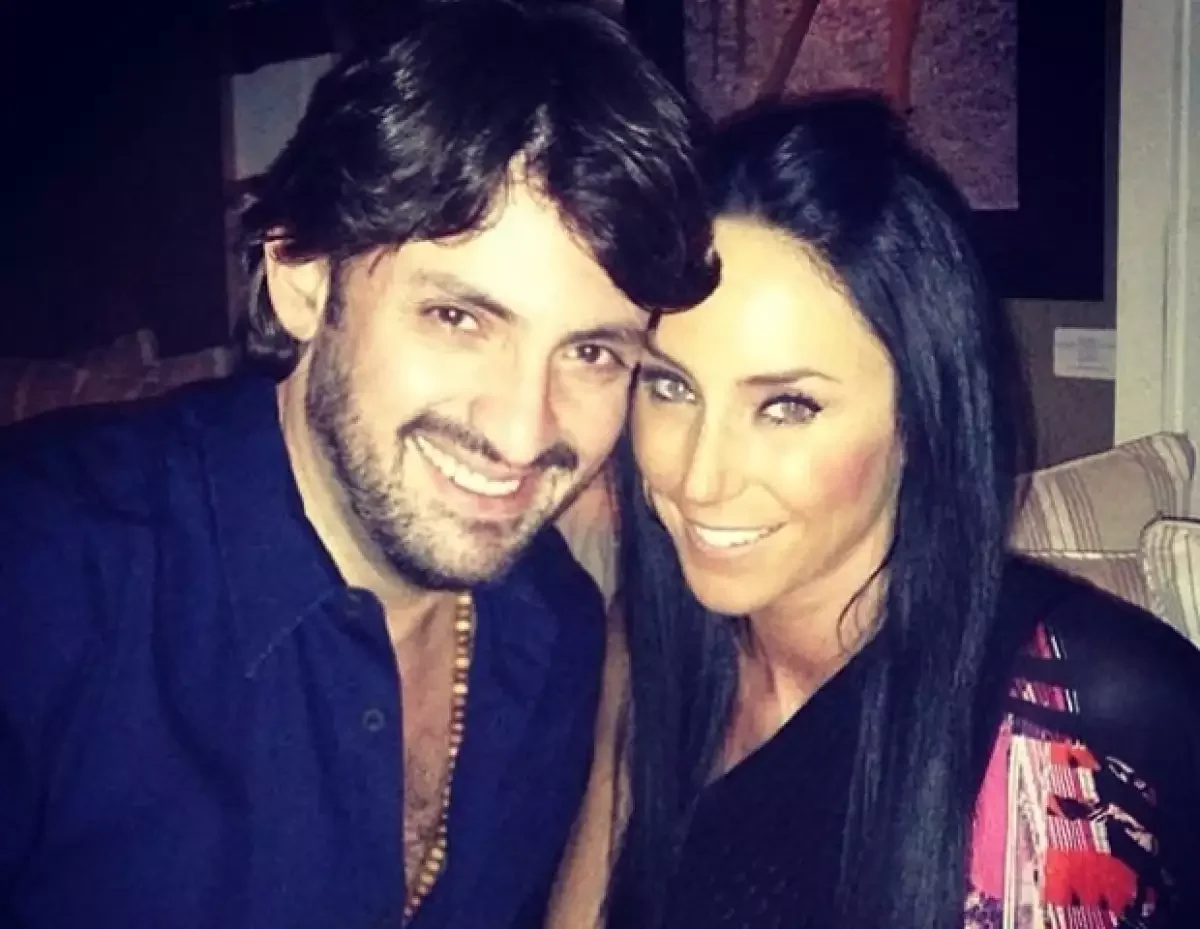 Víctor Álvarez Puga e Inés Gómez Mont.