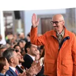 Sorprende físico de Dante Delgado tras reaparición.