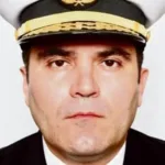 Contralmirante Fernando Farías.