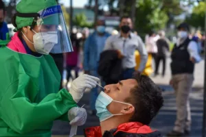 Repunte de Covid-19 por el frío.