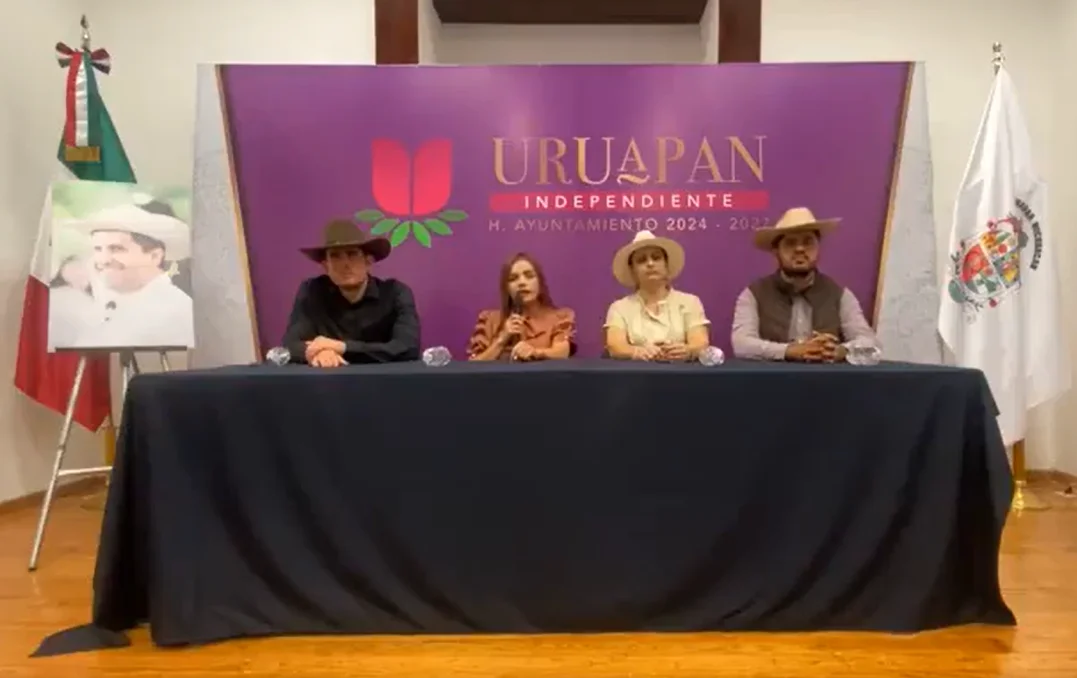 Grecia Quiroz ofreció una conferencia de prensa crítica hacia el gobierno federal.