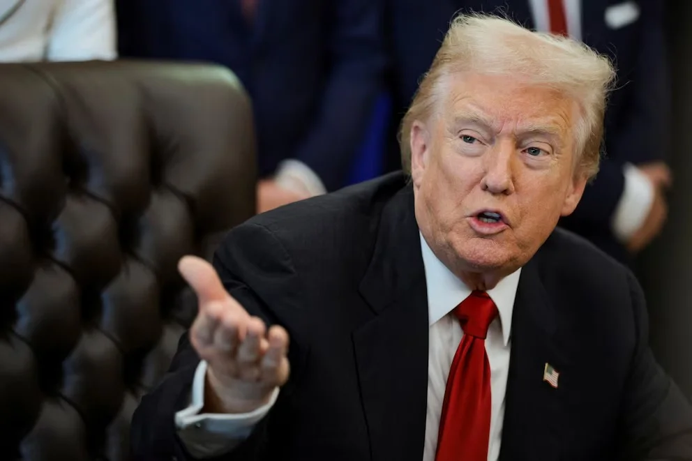 Donald Trump recula en aranceles.