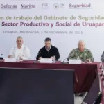 Grecia Quiroz, alcaldesa de Uruapan, en reunión con autoridades federales.