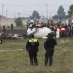 El piloto pidió ayuda de emergencia.