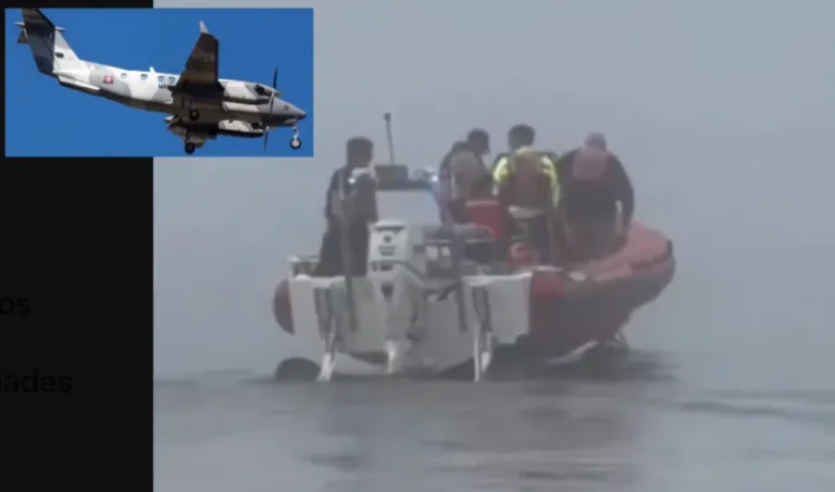 Avión de la Marina se accidenta en Texas.