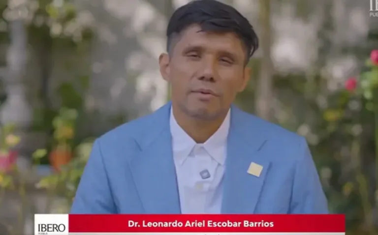 El doctor Leonardo Escobar, catedrático de la Ibero Puebla.El doctor Leonardo Escobar, catedrático de la Ibero Puebla.