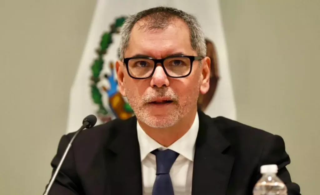 Édgar Amador, secretario de Hacienda.