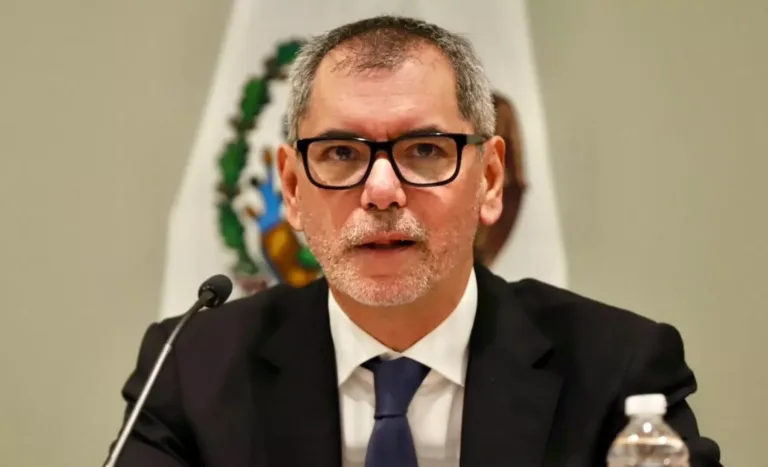 Édgar Amador, secretario de Hacienda.