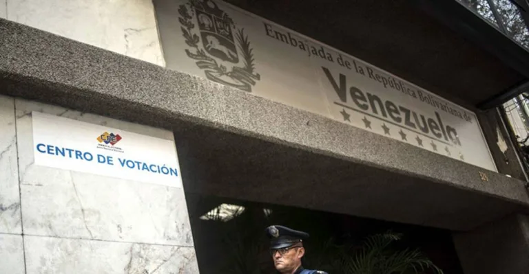 Embajada de Venezuela en México.