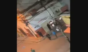 Milicias en las calles de Caracas, Venezuela.