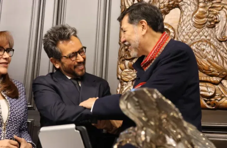 Los dos austeros: Genaro Lozano y Gerardo Fernando Noroña.