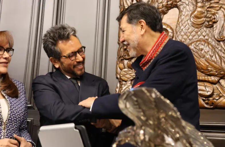 Los dos austeros: Genaro Lozano y Gerardo Fernando Noroña.