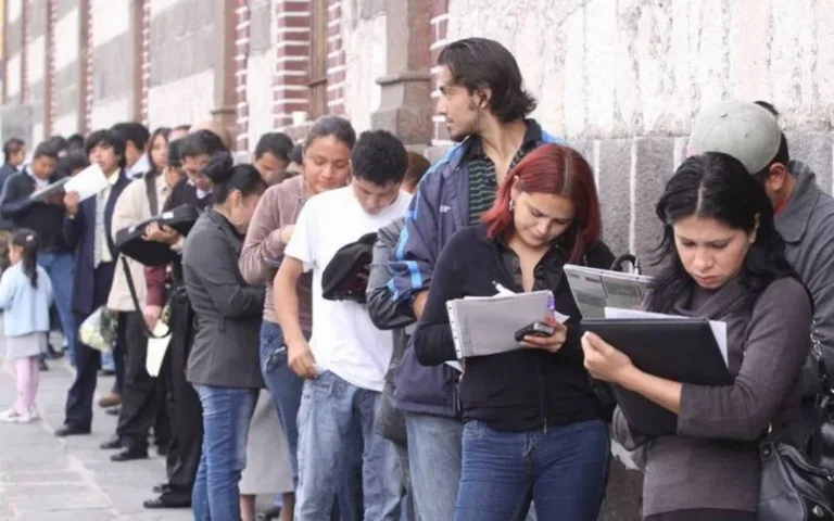 Se pierden más de 700 mil empleos en enero de 2026.