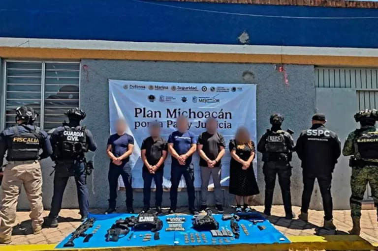 Medio cabildo detenido en Chavinda, Michoacán, por nexos con el CJNG.