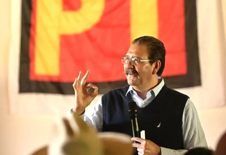 Reginaldo Sandoval, coordinador del PT.