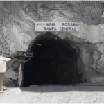 Intentan rescate de cuatro mineros atrapados.