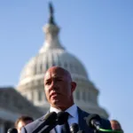 El congresista Brian Mast, del Comité de Asuntos Exteriores de la Cámara de Representantes.