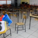 SEP cancela recorte del calendario escolar, pero aprueba megapuente del Día del Maestro.