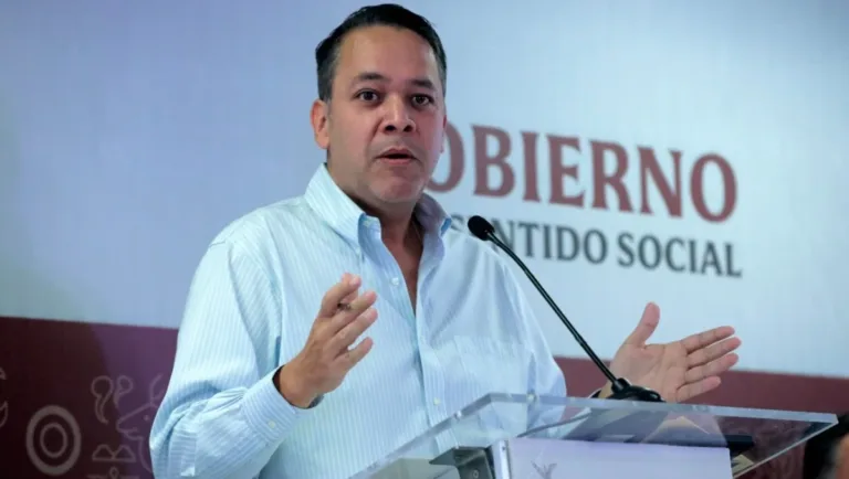 Enrique Díaz Vega.