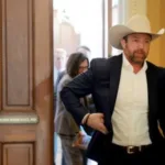 Markwayne Mullin, secretario de Seguridad Nacional de EU.