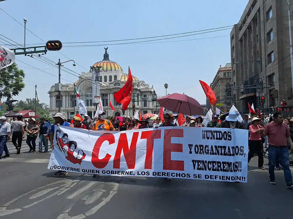 La CNTE realizará este lunes una megamarcha en la CDMX.
