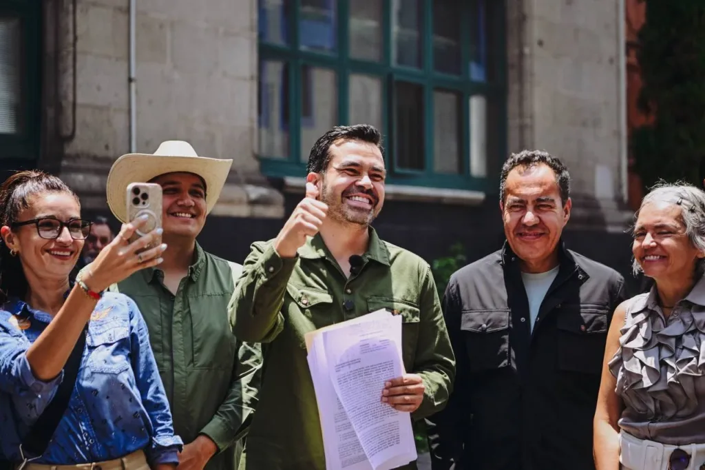 Jorge Álvarez Maynez y MC respaldaron el rechazo de Grecia Quiróz a reforma electoral de Michoacán.