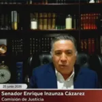 Enrique Inzunza sólo aparece de manera virtual.