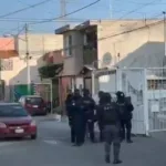 Intensa movilización policiaca ante el secuestro de seis personas en Tecamac.