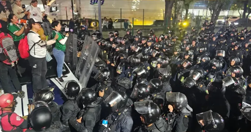 Los granaderos nunca desaparecieron, sólo cambiaron de nombre.