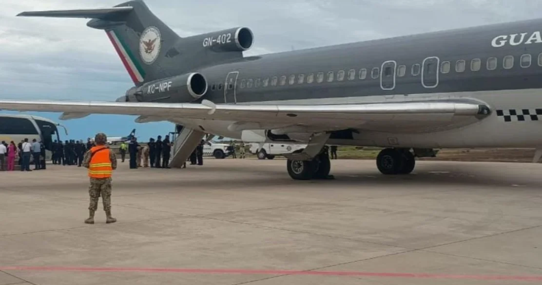 Operativo de traslado de 25 reos federales de Aguaruto y El Castillo.