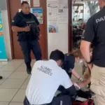 Paramédicos curaron las heridas de las mujeres que escaparon.