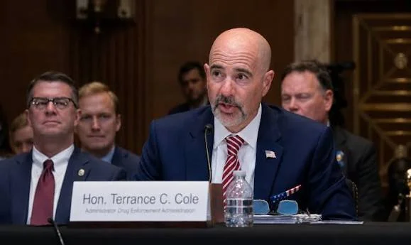 Terrance C. Cole, administrador de la DEA.