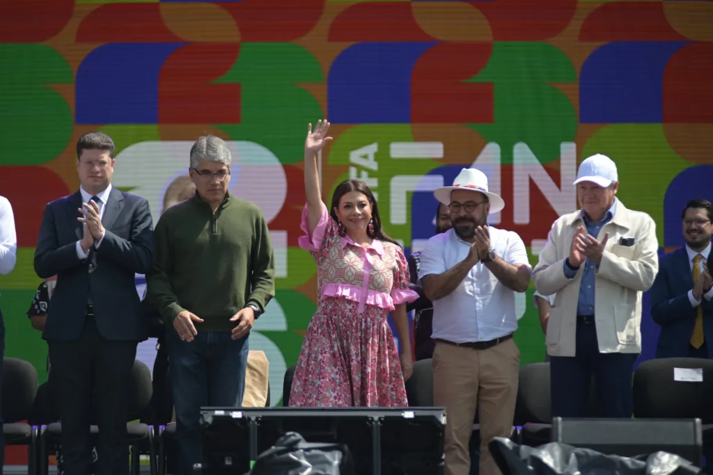 Clara Brugada dio el saldo final de las visitas al Fan Fest CDMX. Brugada dio el saldo final de las visitas al Fan Fest CDMX.
